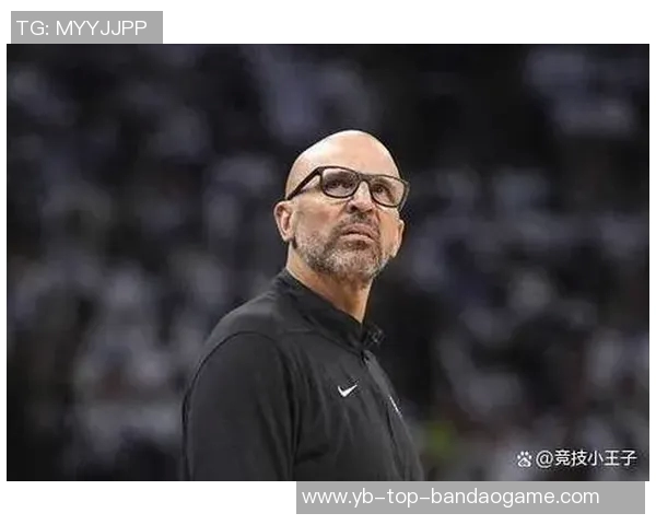 克莱状态低迷球队表现不佳今晚再次遭遇7中1困境引发深思 克莱状态低迷球队表现不佳今晚再次遭遇7中1困境引发深思