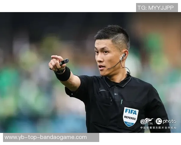 刘浩帆禁区内推倒对手未被判罚主裁判沈寅豪引发争议 刘浩帆禁区内推倒对手未被判罚主裁判沈寅豪引发争议