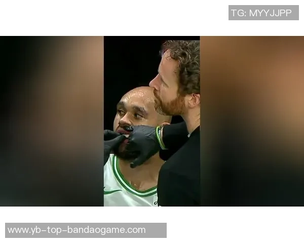 怀特强调马祖拉将持续重视防守篮板每位球员需全力以赴 怀特强调马祖拉将持续重视防守篮板每位球员需全力以赴